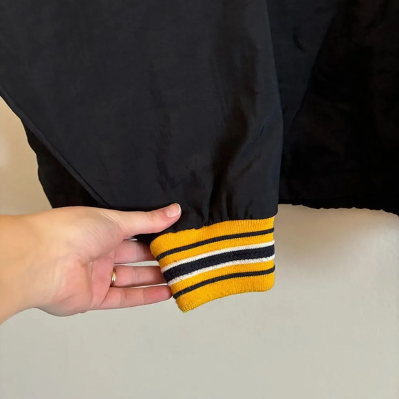 VTG Y2K Champion Windbreaker Sweatshirt Black and Yellow Logo - Mens Size Large - Picture 5 of 10